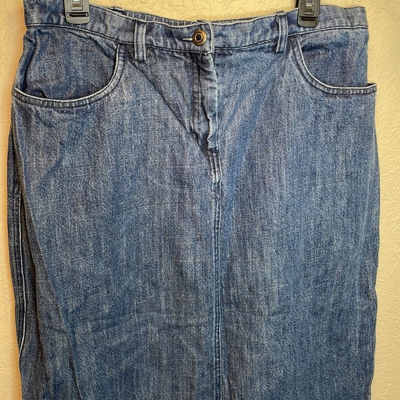 Stone Bridge Signature Denim Skirt - Picture 2 of 8